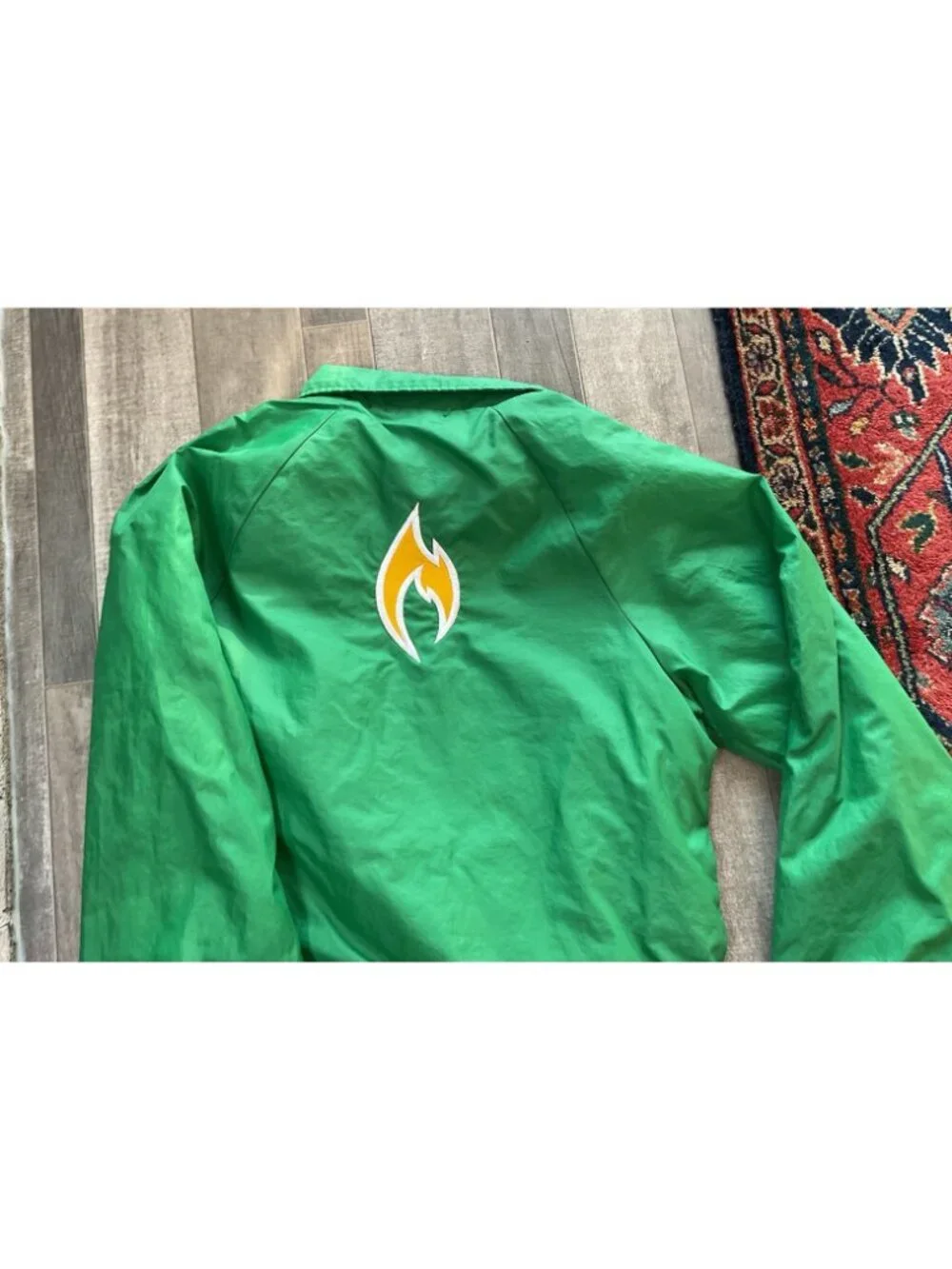 Vintage 1980s Green Satin Trucker Flame Logo Jacket Green Yellow Auburn Sports S